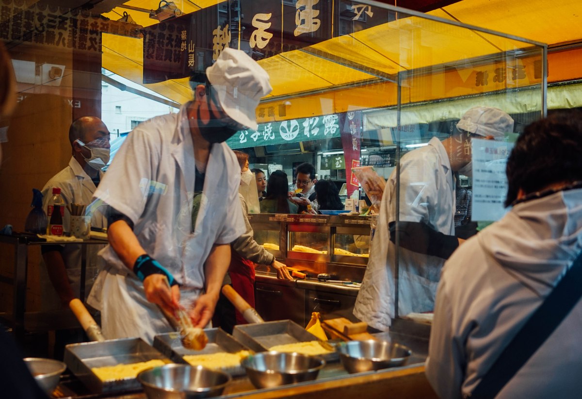 tsukiji-outer-market-yamacho-tamagoyaki