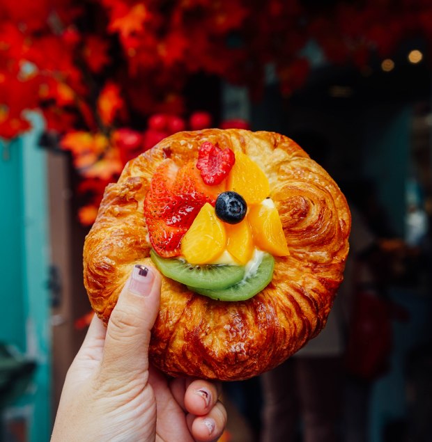 the-french-american-bakery-mixed-fruit