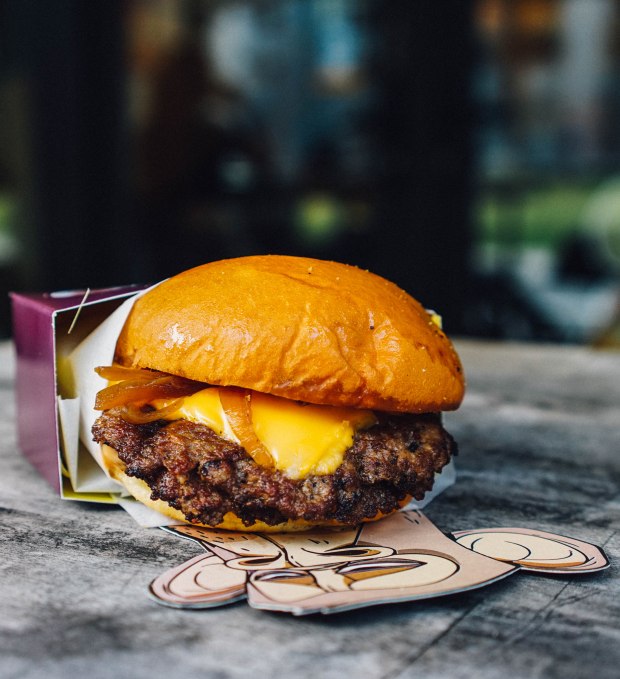 bored-and-hungry-singapore-popup-american-smash-burger