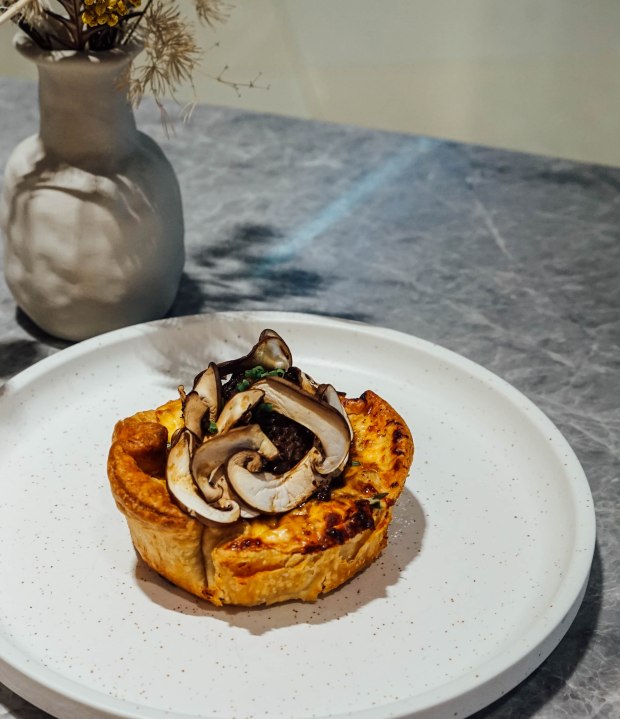 le-matin-patisserie-ion-orchard-fermented-mushroom-quiche