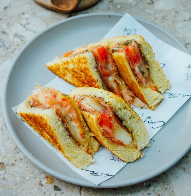 nico-cafe-wheelock-bikini-sandwich