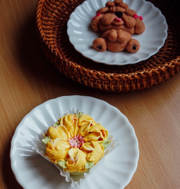 the-good-cupcakes-company-korean-bean-paste-cookie