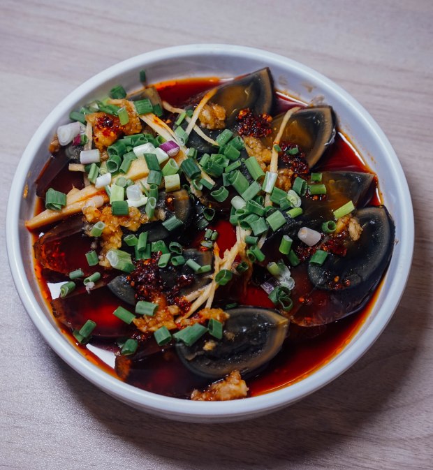 peng-jia-zhou-century-egg