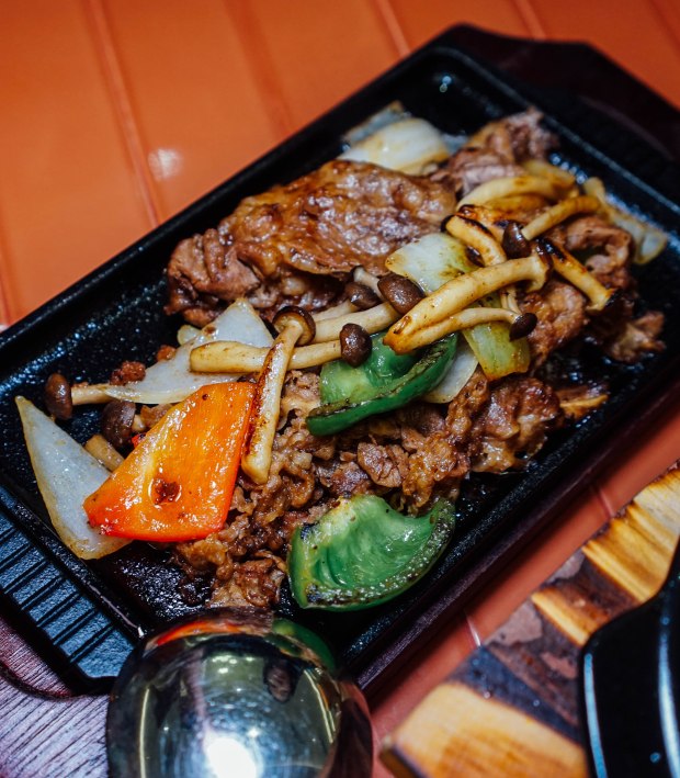chens-kitchen-yakiniku-on-hot-plate