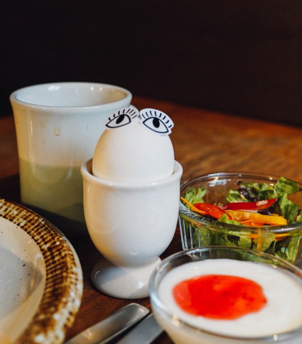 kissa-morning-nagoya-breakfast-egg-and-salad