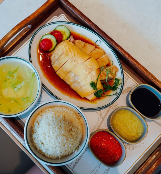 chatterbox-cafe-mandarin-chicken-rice